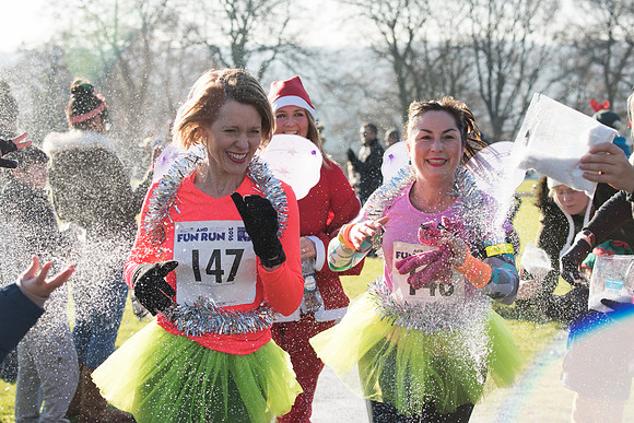 4.Dorothy House’s Charity Santa and Fairy run.Event.Bath. Beata Cosgrove Photography.4.12.2016