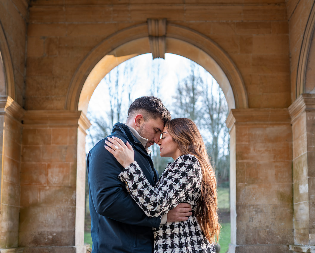 Bath Proposal Photography at Palladian Bridge in Bath captured by Beata (Bea)