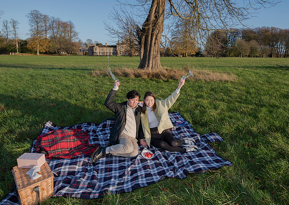 Surprise proposal at Lucknam Park. Beata Cosgrove Photography.DSC_0715