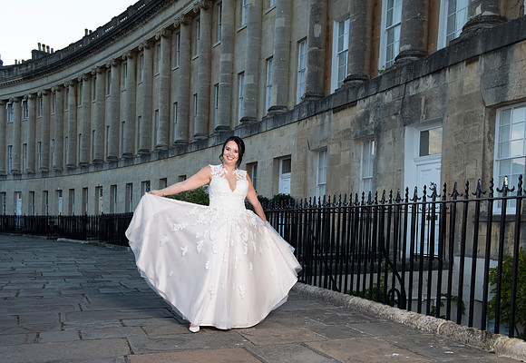 Bride at the Royal Crescent. Bath wedding