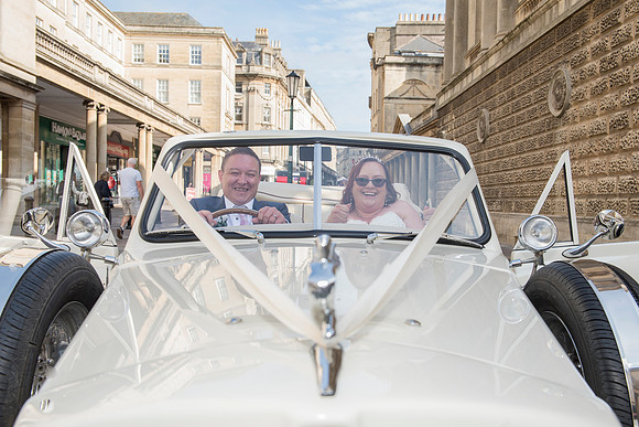 The Royal Crescent wedding pictures. Beata Cosgrove Photography