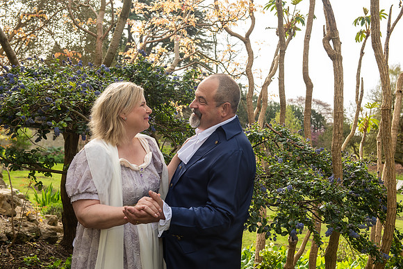 Bridgerton photo shoot. Bath. Beata Cosgrove Photography