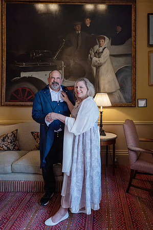 Bridgerton photo shoot. Bath. Beata Cosgrove Photography