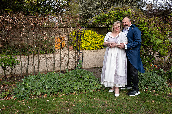 Bridgerton photo shoot. Bath. Beata Cosgrove Photography