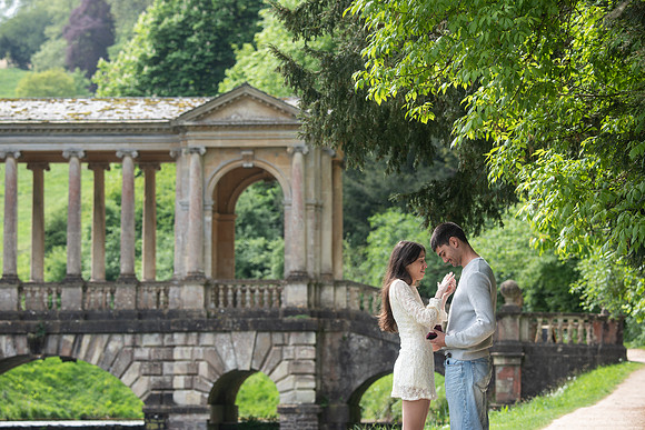Palladian Bridge surprise proposal. Bath. Beata Cosgrove Photography