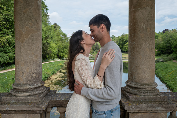 Palladian Bridge surprise proposal. Bath. Beata Cosgrove Photography