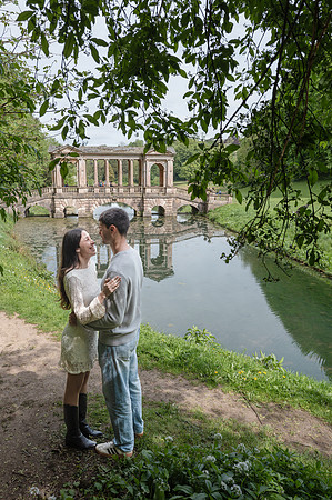 Palladian Bridge surprise proposal. Bath. Beata Cosgrove Photography