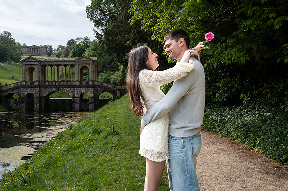 Palladian Bridge surprise proposal. Bath. Beata Cosgrove Photography