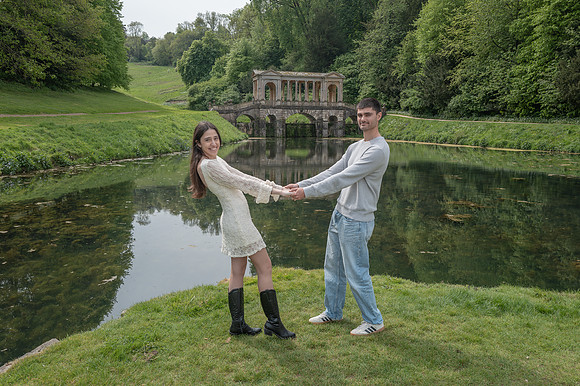 Palladian Bridge surprise proposal. Bath. Beata Cosgrove Photography