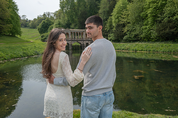 Palladian Bridge surprise proposal. Bath. Beata Cosgrove Photography