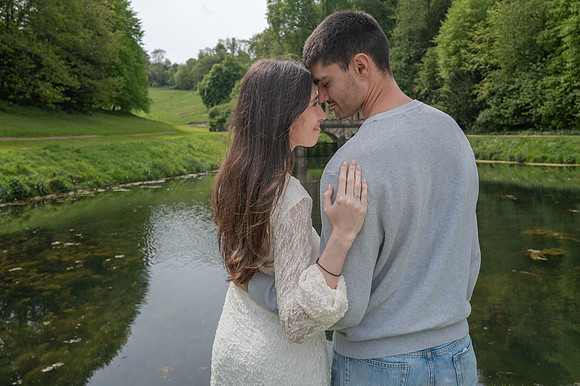 Palladian Bridge surprise proposal. Bath. Beata Cosgrove Photography