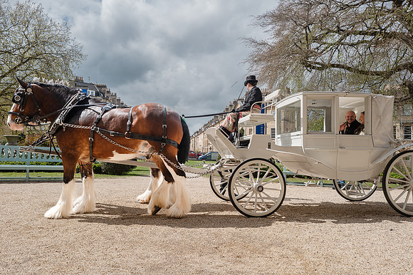 Bath surprise proposal. Bridgerton location. Bath photographer. Beata Cosgrove Photography