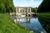 Palladian Bridge surprise proposal. Bath. Beata Cosgrove Photography