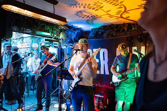 Party in the City. Paper Jam. Beata Cosgrove Photography