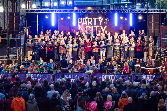 Party in the City. Horizons One Hundread. Beata Cosgrove Photography. Bath