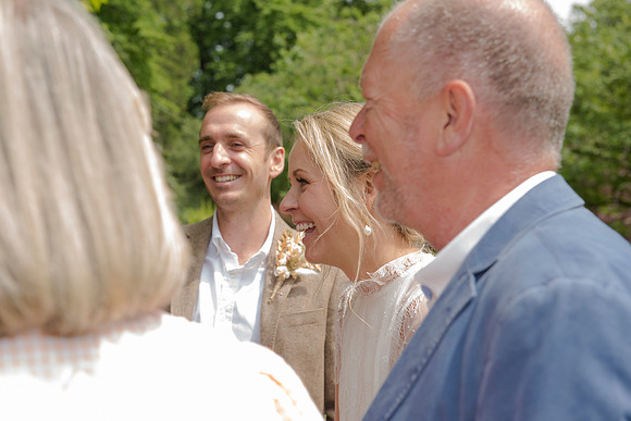 Temple of Minerva. bride and Groom. Bath historic venues. Bath wedding photos. Beata Cosgrove Photography