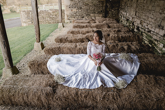 Bath wedding. Wick Farm. Beata Cosgrove Photography