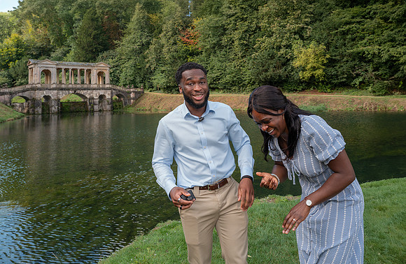 Surprise Engagement at the Palladian Bridge. Bath. Bath based photographer. Beata Cosgrove Photography