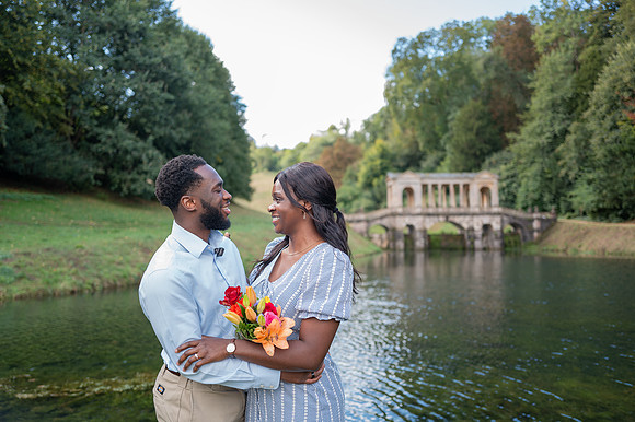 Surprise Engagement at the Palladian Bridge. Bath. Bath based photographer. Beata Cosgrove Photography
