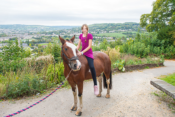 Family photo shoot. Alexandra Park view point. Bath Beata Cosgrove Photography