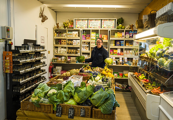 45. Charlotte Earley. Prior Park Garden Centre. Beata Cosgrove Photography