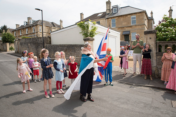 Beechen Cliff Road 2022 street party. Beata Cosgrove Photography_6317