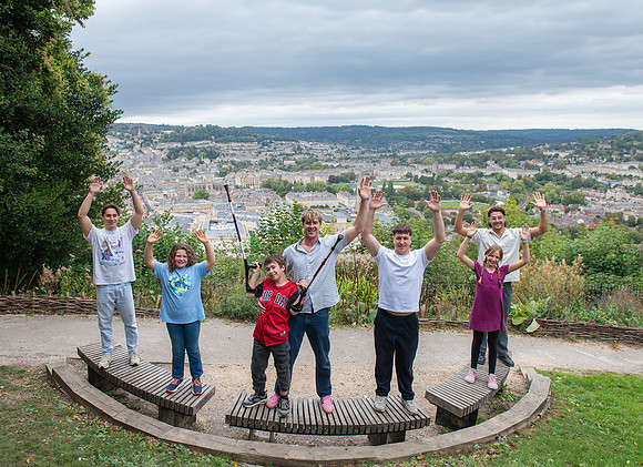 Family photo shoot. Alexandra Park view point. Bath Beata Cosgrove Photography