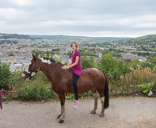 Family photo shoot. Alexandra Park view point. Bath Beata Cosgrove Photography