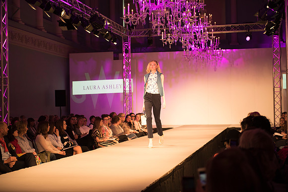 11.Catwalk 20.4.16. Beata Cosgrove Photography