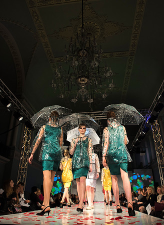 2.Bath in Fashion Finale Catwalk. 2016. Beata Cosgrove Photography