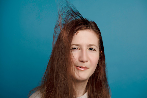 Studio portrait. Bath photographer.Beata Cosgrove Photography. Bath local studio. Photographer near me
