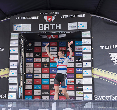 Eileen Roe women race winner. Beata Cosgrove Photography