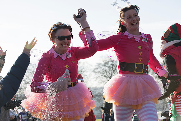 21.Dorothy House’s Charity Santa and Fairy run.Event.Bath. Beata Cosgrove Photography.4.12.2016