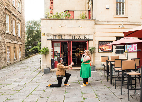 Little Theatre.Engagement photography. Beata Cosgrove Photography