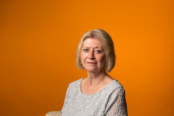 5. Portrait. Bath studio photography. Beata Cosgrove Photography