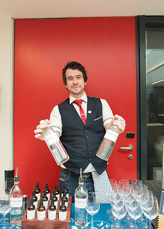 Tom Pople. Beata Cosgrove Photography