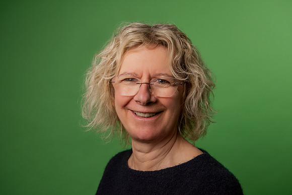 2.Studio portrait. Beata Cosgrove Photography