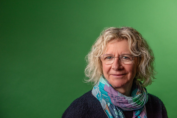 3.Studio portrait. Beata Cosgrove Photography
