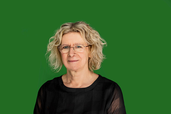 6.Studio portrait. Beata Cosgrove Photography