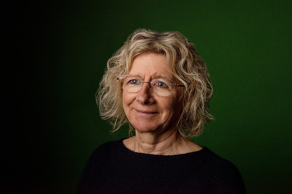 10.Studio portrait. Beata Cosgrove Photography