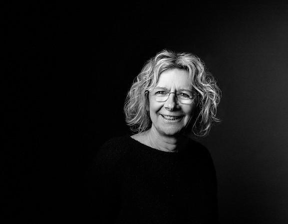 13.Studio portrait. Beata Cosgrove Photography