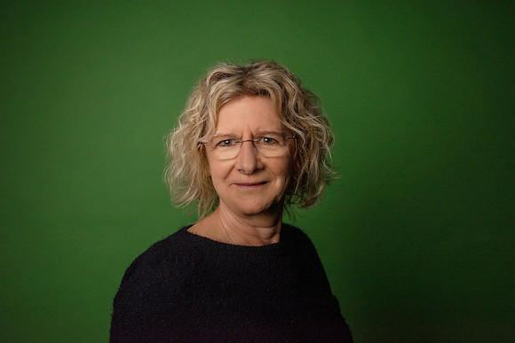 13.Studio portrait. Beata Cosgrove Photography. new