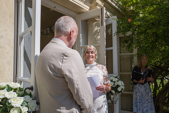 34. R & R wedding. Temple of Minerva. The Royal Crescent. Bath. Beata Cosgrove Photography