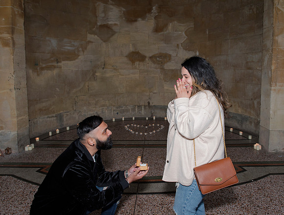 2.Surprise proposal. Parade Gardens. Beata Cosgrove Photography: