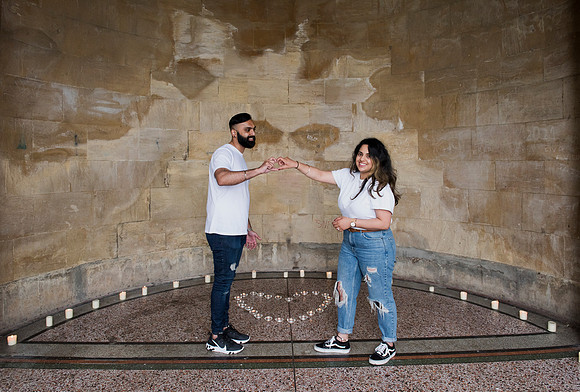 17.Surprise proposal. Parade Gardens. Beata Cosgrove Photography: