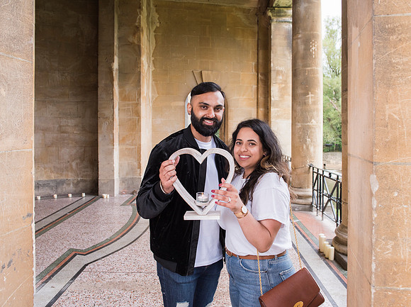 21.Surprise proposal. Parade Gardens. Beata Cosgrove Photography: