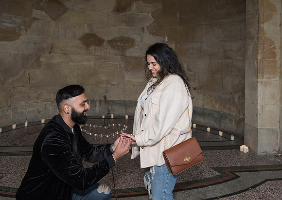 24.Surprise proposal. Parade Gardens. Beata Cosgrove Photography