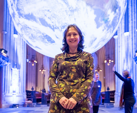 Gaia_at_Bath_Abbey_3Oct2023_Beata_Cosgrove_Photography_7231