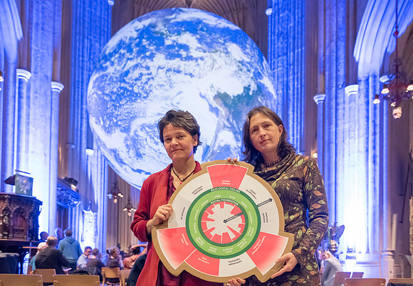 Gaia_at_Bath_Abbey_3Oct2023_Beata_Cosgrove_Photography_7273