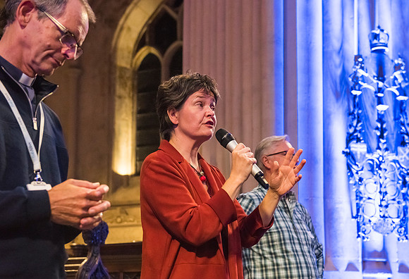 Gaia_at_Bath_Abbey_3Oct2023_Beata_Cosgrove_Photography_6956